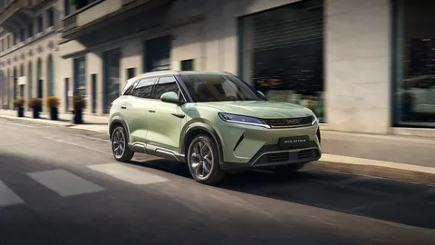 BYD Atto 2 – front three-quarter view