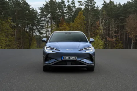 BYD Sealion 7 – vedere din față