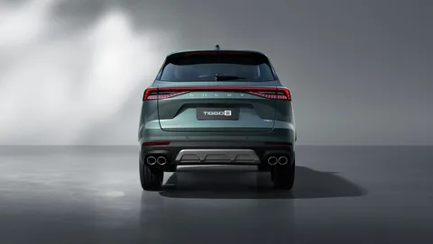 Chery Tiggo 8 – rear view