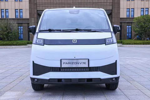 Farizon V7E – vedere din față