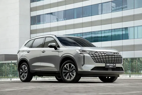 Haval H6 PHEV – front three-quarter view
