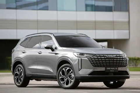 Haval H6 PHEV – front three-quarter view