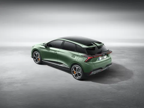 MG4 Electric – vedere 3/4 din spate