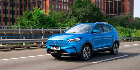 MG ZS EV – vedere 3/4 din față