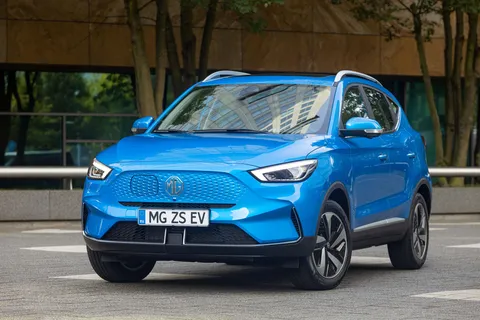 MG ZS EV – vedere 3/4 din față