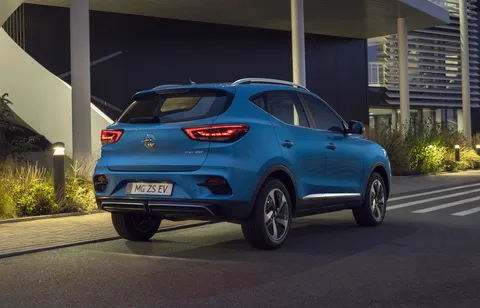 MG ZS EV – vedere 3/4 din spate