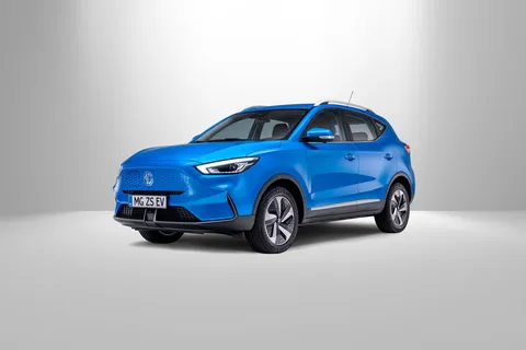 MG ZS EV – vedere 3/4 din față